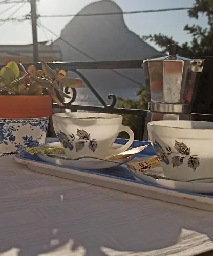 Barbagiannis * Mirtiész